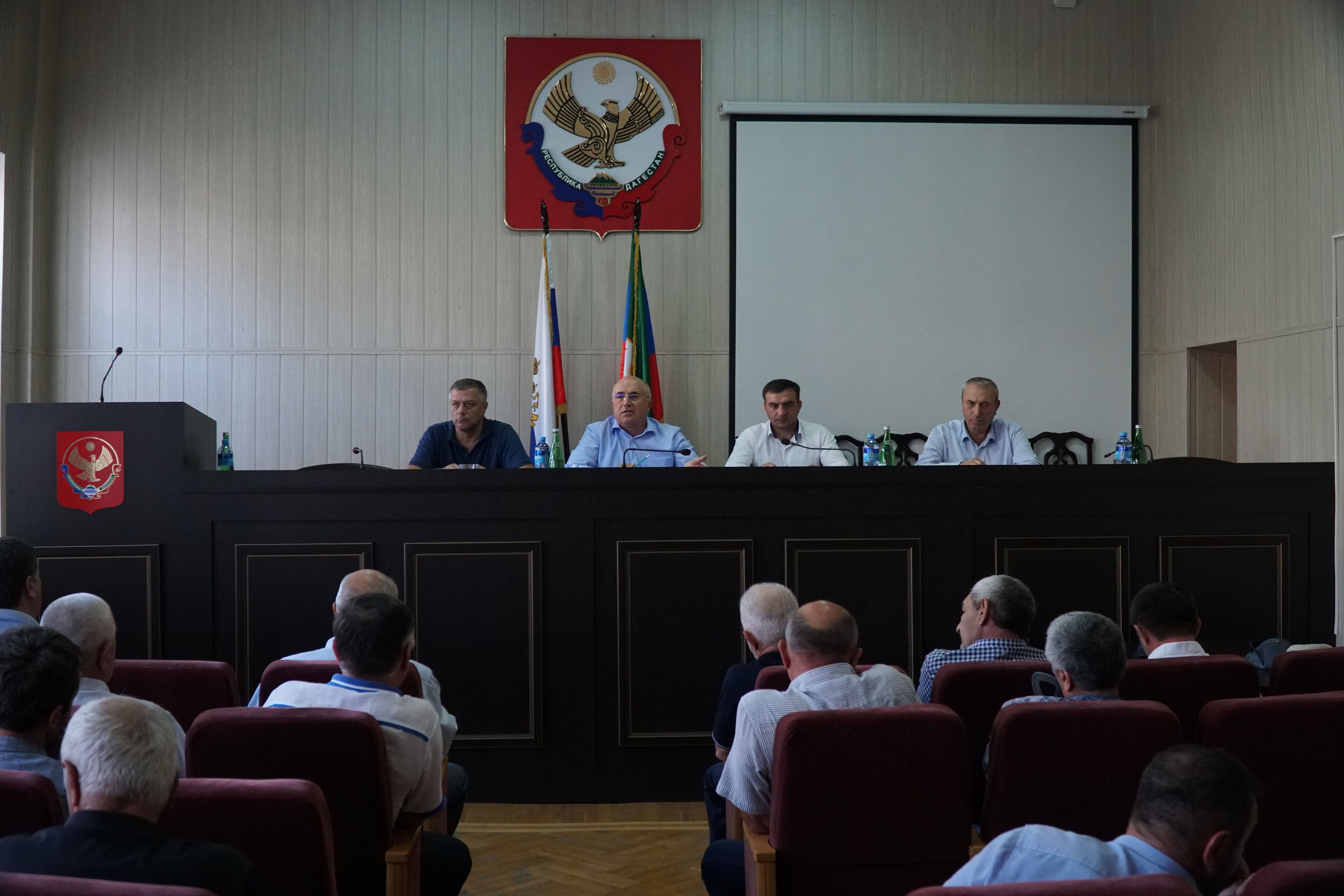 Вопросы развития горно-долинного садоводства в Дагестане обсудили в Ботлихском районе
