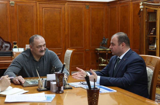 Сергей Меликов встретился с руководителем Управления Росреестра по Дагестану Арсеном Пирмагомедовым