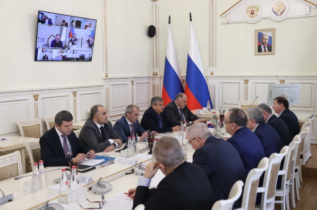 Под руководством Сергея Меликова обсудили актуальные для Дагестана вопросы