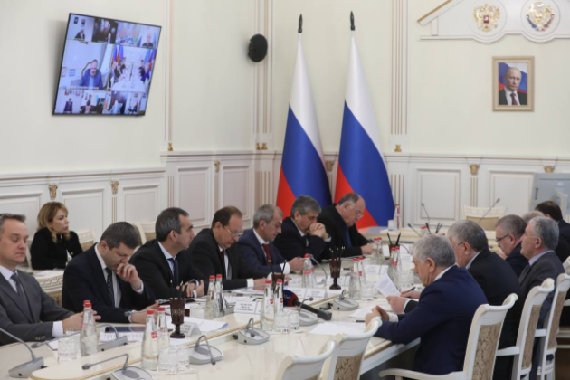 Под руководством Сергея Меликова рассмотрены вопросы приема детей из Белгородской области