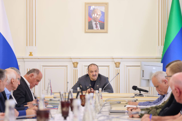 Сергей Меликов провел заседание оперштаба по ликвидации последствий взрыва в поселке Новый Хушет