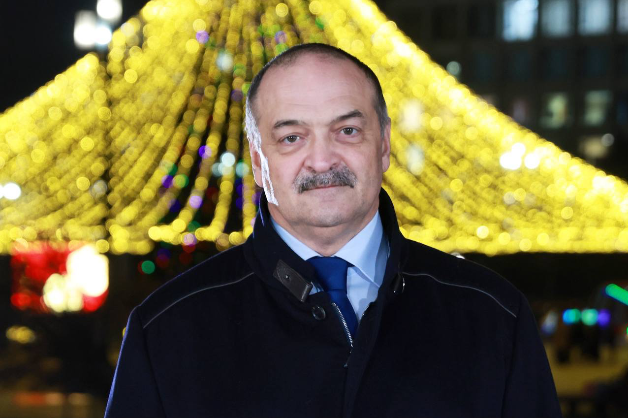 Сергей Меликов поздравил дагестанцев с Новым годом