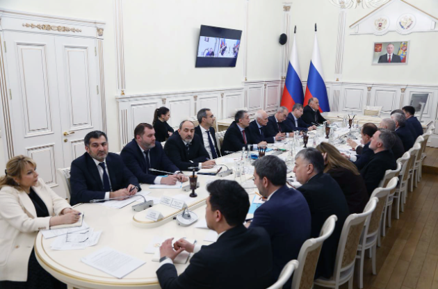 Под руководством Сергея Меликова обсуждены вопросы подготовки к Дню защитника Отечества