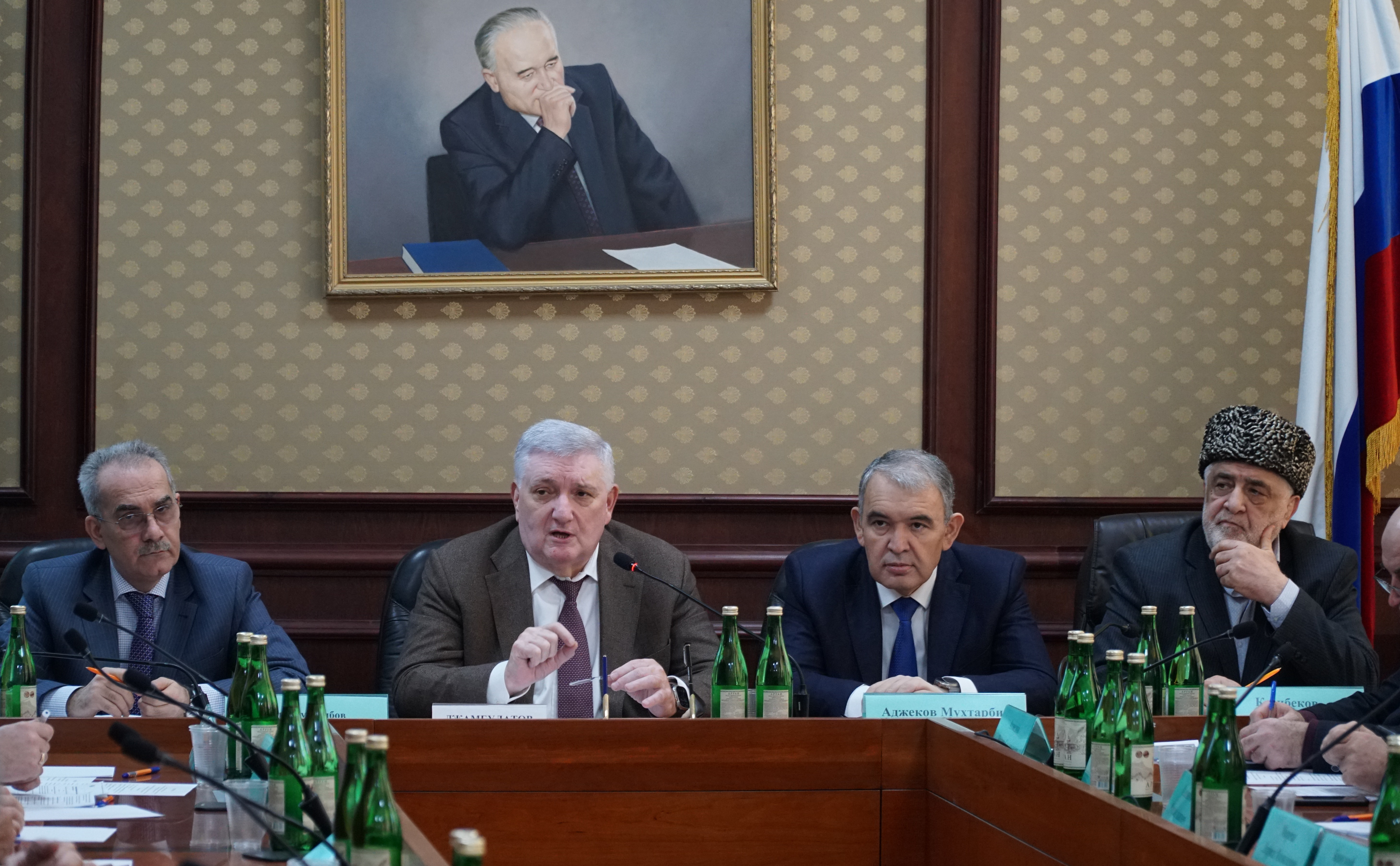 В Дагестане открылась научно-практическая конференция с международным участием по вопросам болезней пчел