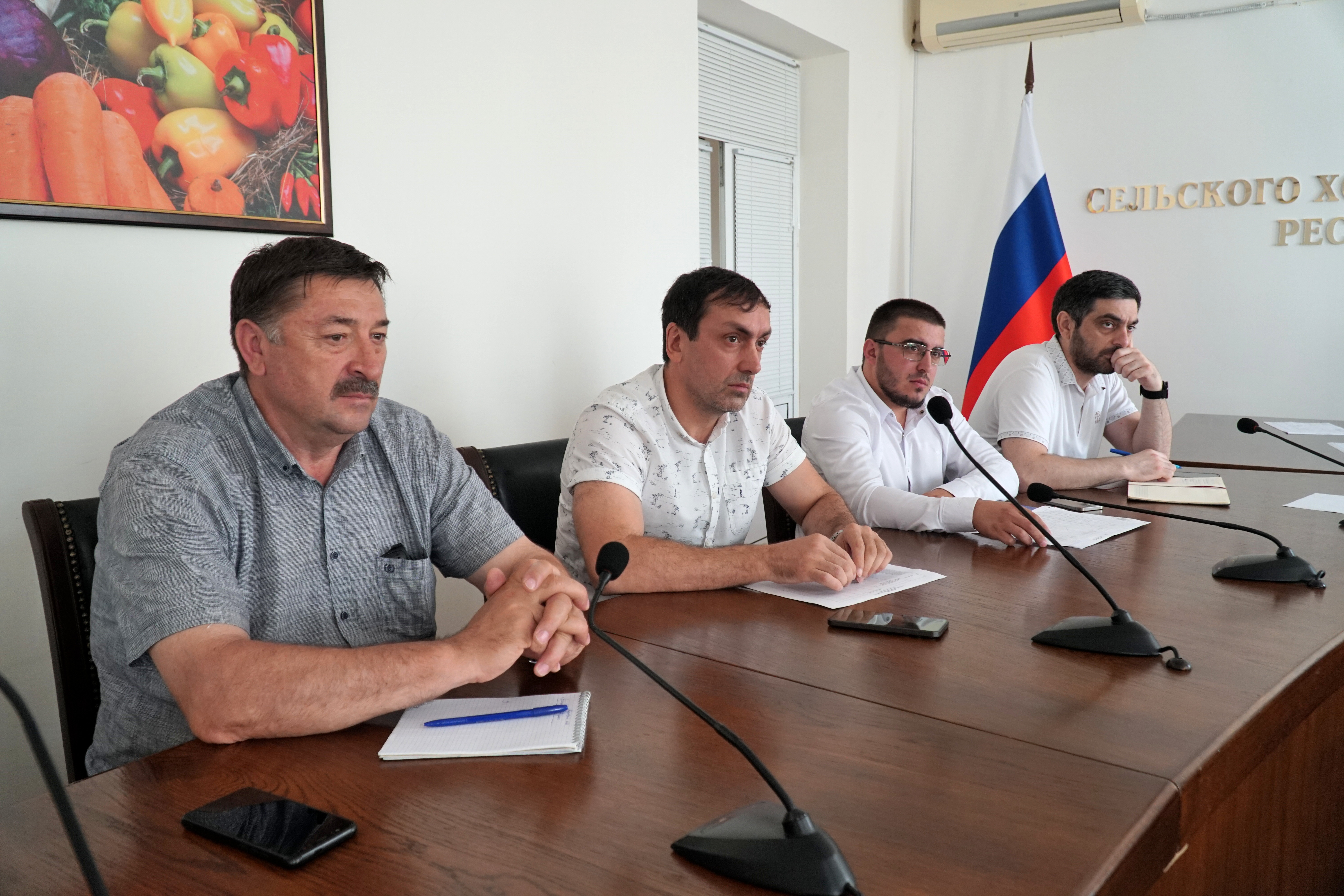 В Минсельхозпроде Дагестана обсудили вопросы наполнения ЕФГИС ЗСН и регистрации в ФГИС «Семеноводство»