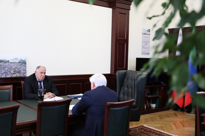 Абдулмуслим Абдулмуслимов встретился с Магомед-Гаджи Айдиевым