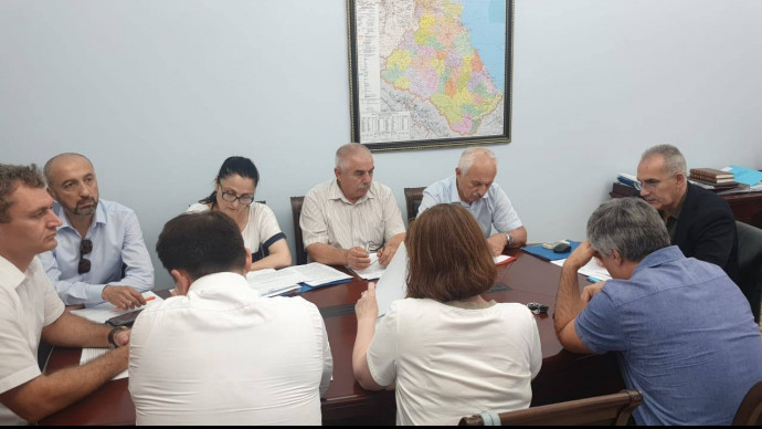 Нариман Абдулмуталибов рассмотрел проект плана мероприятий по созданию приютов для животных
