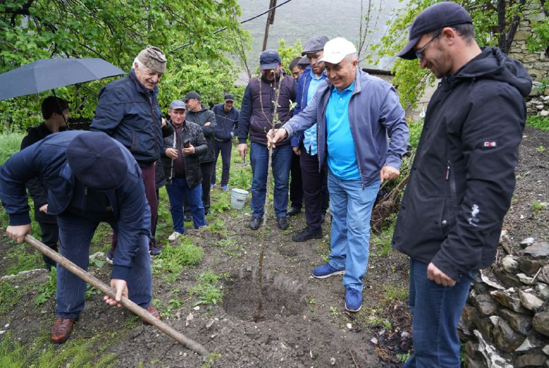 В Гумбетовском районе провели приуроченную ко Дню Победы акцию