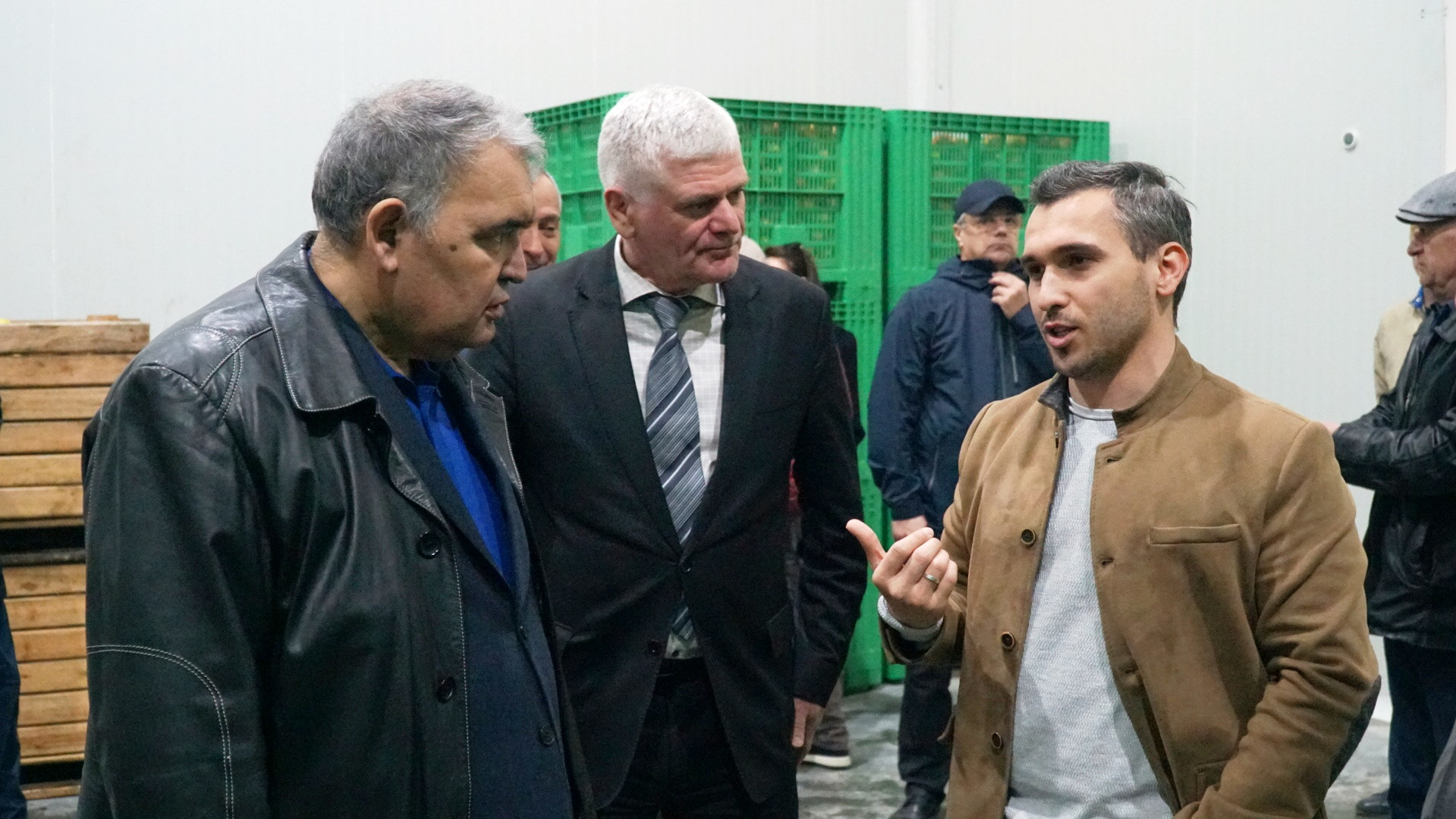 Руководитель Минсельхозпрода Дагестана ознакомился с работой современного хранилища в Кизилюртовском районе