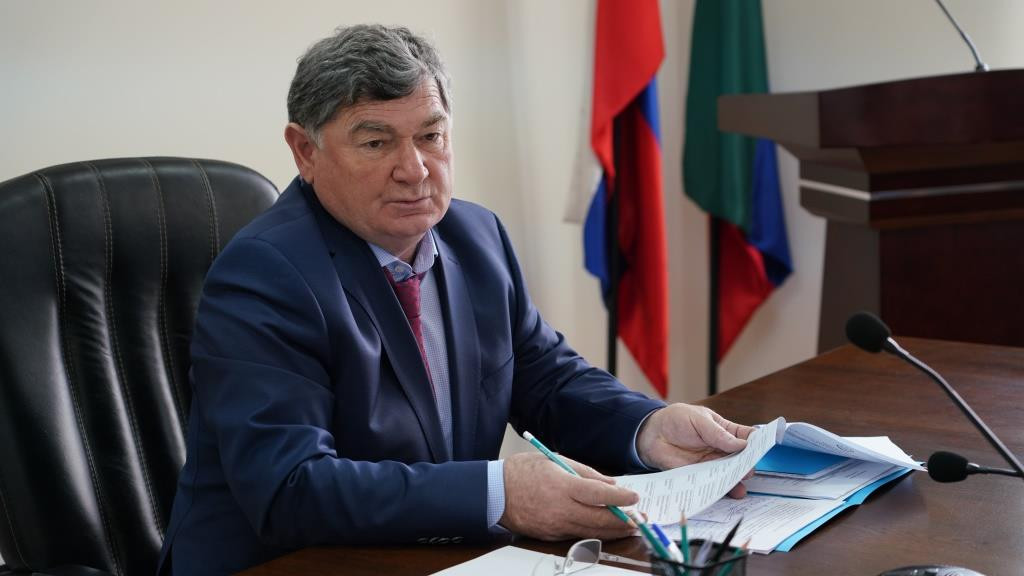 Минсельхозпрод Дагестана проработает вопросы поставок сахара и растительного масла из соседних регионов