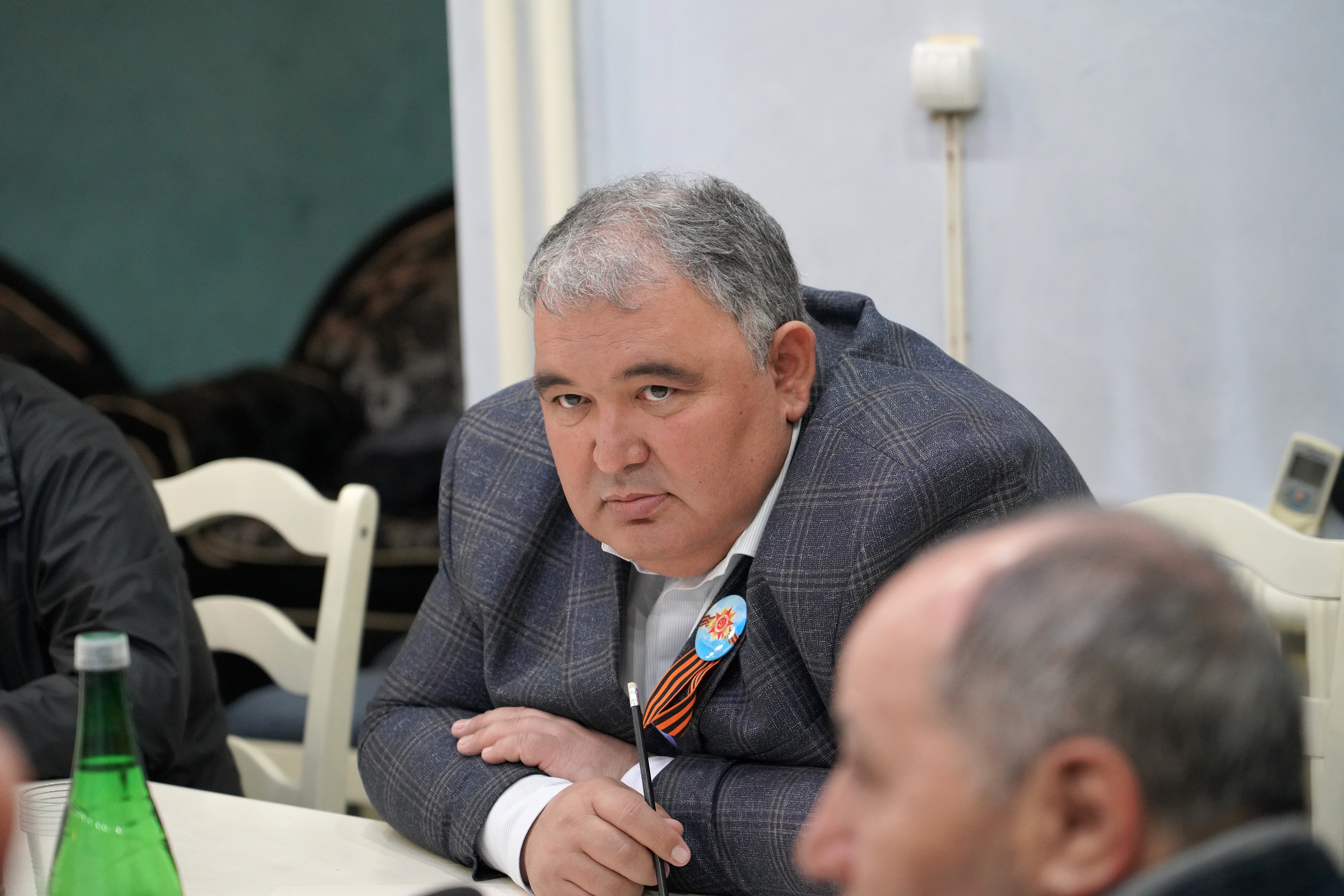 Мухтарбий Аджеков ознакомился с работой управления сельского хозяйства Кизлярского района